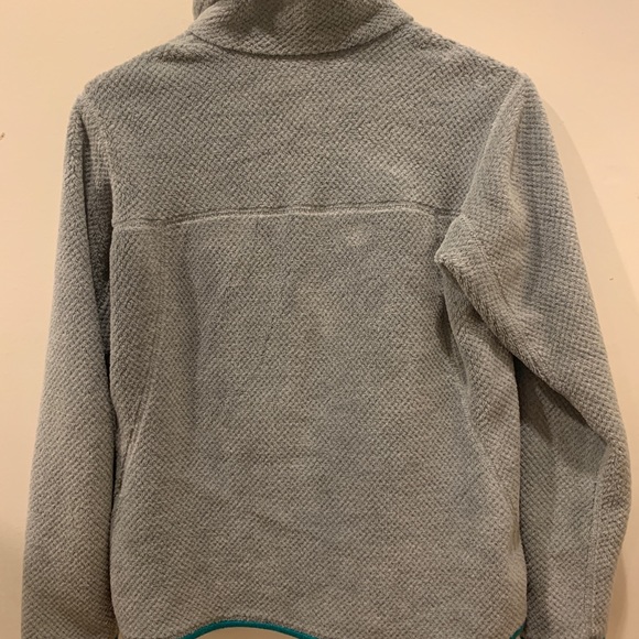 Patagonia Pull Over - Picture 2 of 3